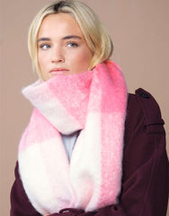Beechfield Fluffy Check Scarf